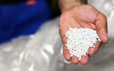 ¿Sabes qué es la granza de plásticos y por qué es clave en el reciclaje?