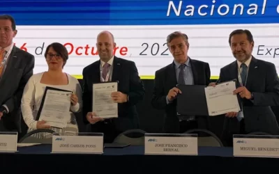 ANIQ y Profepa acuerdan fortalecer manejo de sustancias peligrosas en comercio exterior